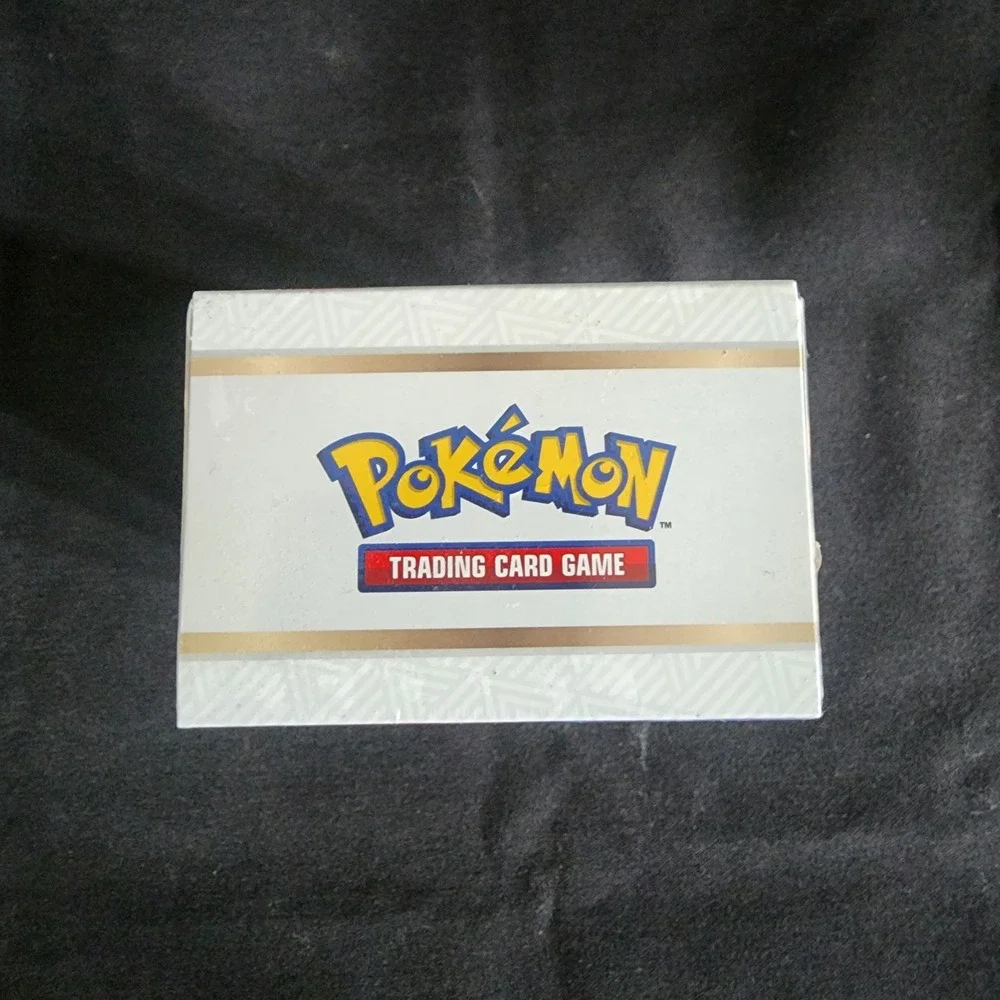 Pokemon Surging Sparks Build & Battle Box Unisex New Factory Sealed TCG Deck